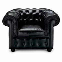 Classic Armchair Covered In Leather With Wooden Feet Made In Italy - Idra
