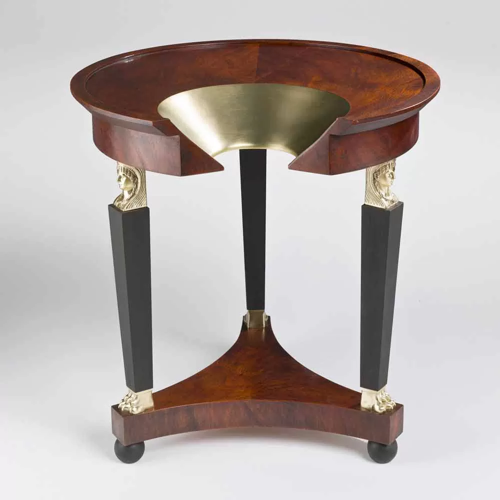 Living Room Side Table Venere With Glass Top And Brass Decorations