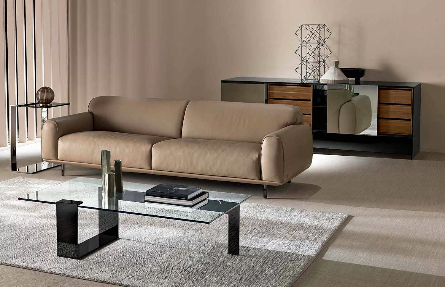 Modern Design Extralight Glass Coffee Table Made In Italy - Scoby - Image 4