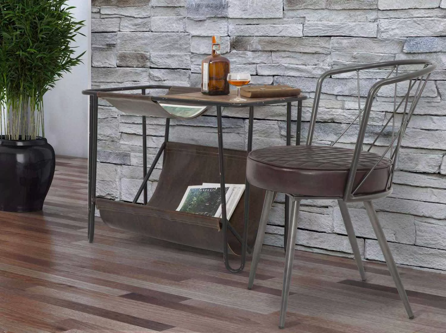 Vintage Newspaper Table In Iron And Eco-leather - Merica - Image 7