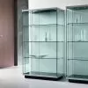 Wall-mounted Display Cabinet In Transparent Glass 2 Doors With Lock - Antonia